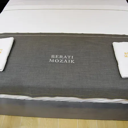 Mozaik 3*